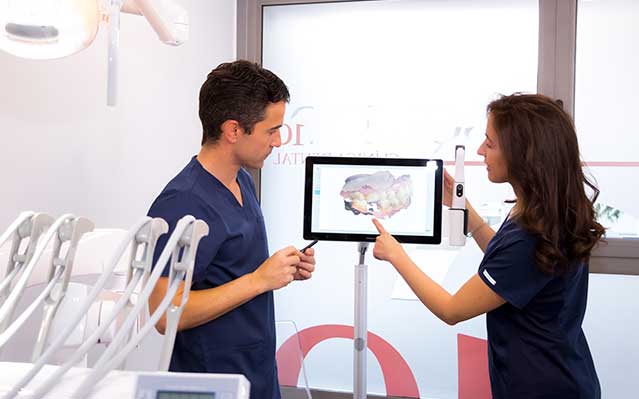 Servicio dental multidisciplinar en don benito